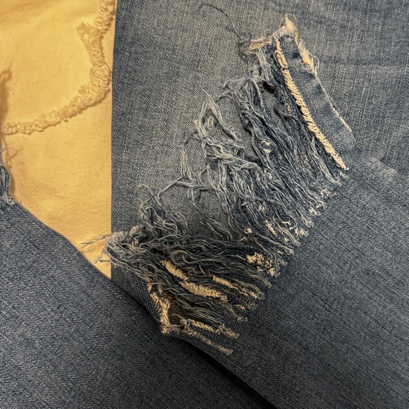FREE PEOPLE Great Heights Frayed Skinny Jeans 🩵 - Picture 6 of 7